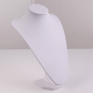 Expositor de collar cuero blanco 35cm