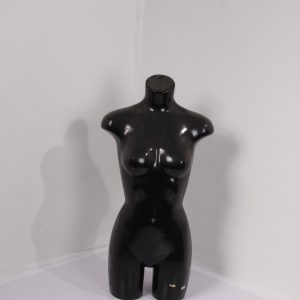 Busto mujer negro brillante 